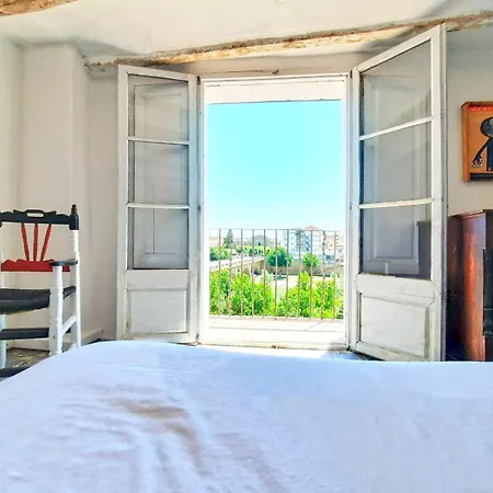 Segre House Apartment